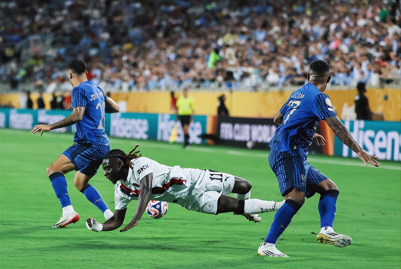 冷门频出!世界杯战况跌宕起伏的简单介绍 冷门频出!世界杯战况跌宕起伏的简单介绍