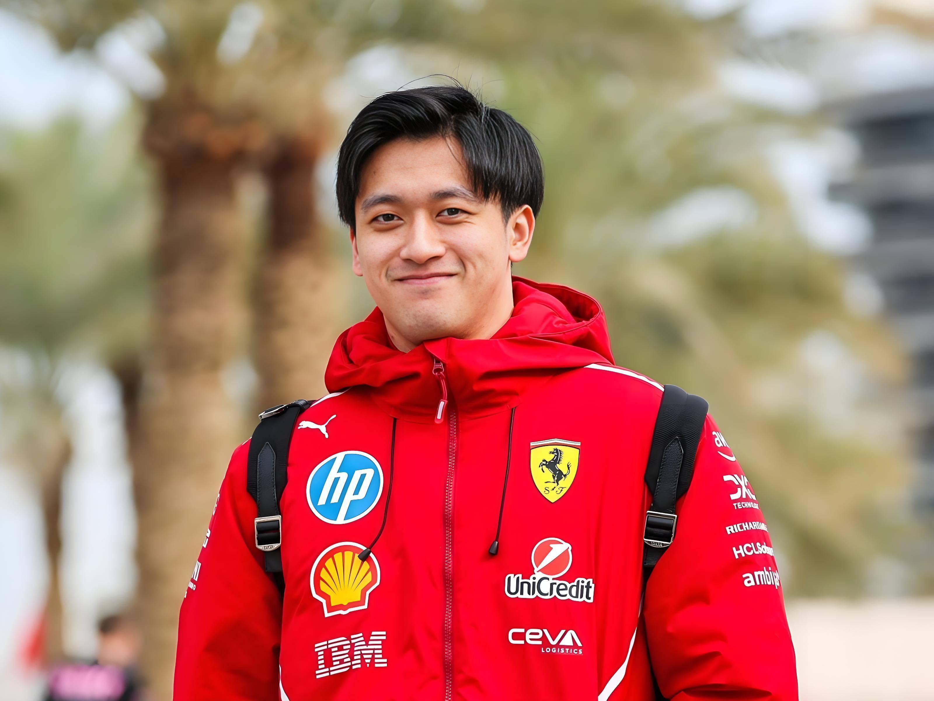 威廉姆斯险胜索伯车队，周冠宇带队取胜