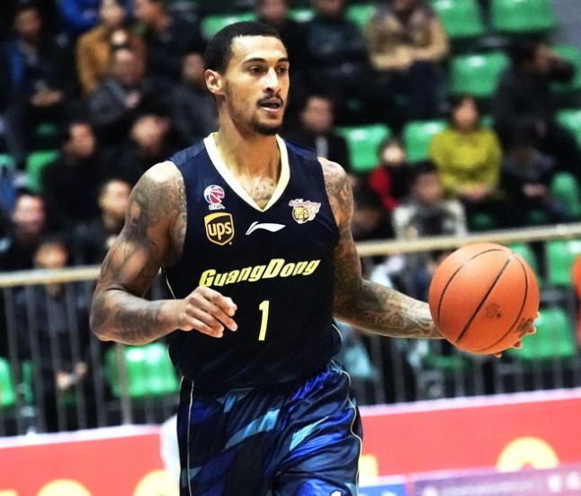 爱游戏在线-马来西亚队翻盘法国队，黄鸭组合刷新纪录