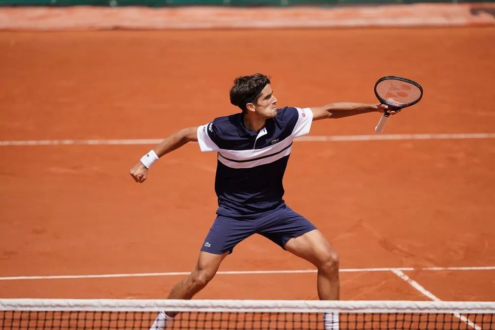 爱游戏官方入口-乌克兰完胜美国，卡瓦哈尔关键制胜